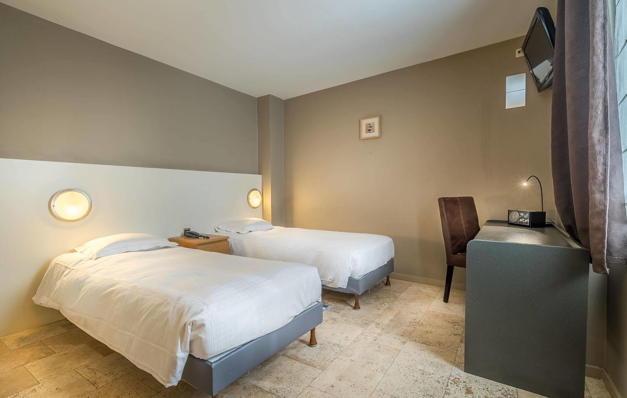Hotel Lambeau Etterbeek Zewnętrze zdjęcie